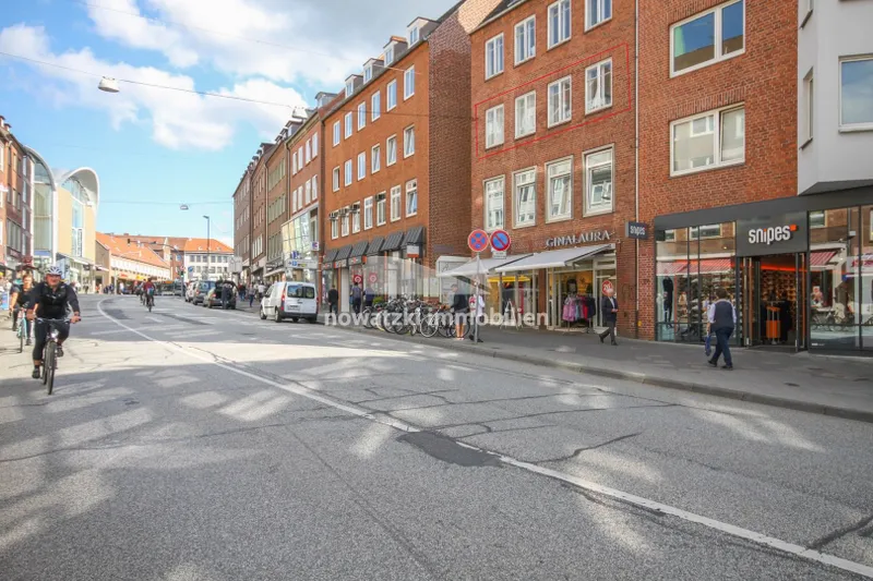 **Attraktive Ladenfläche in der Lübecker Altstadt**