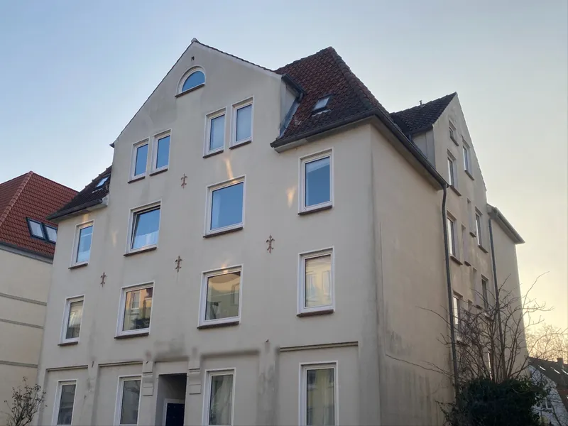 Klassisches Lübecker Mehrfamilienhaus am Drägerwerk