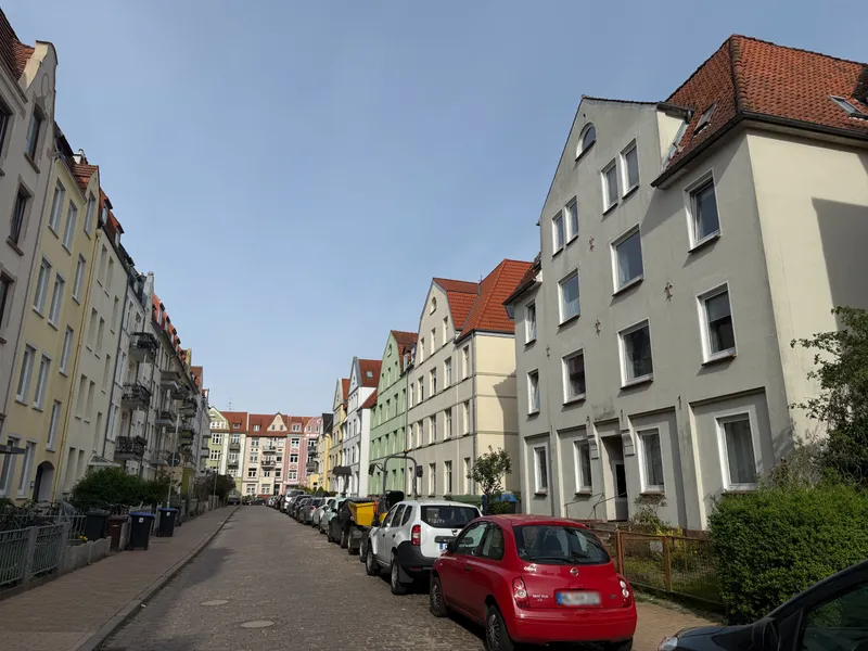Klassisches Lübecker Mehrfamilienhaus am Drägerwerk