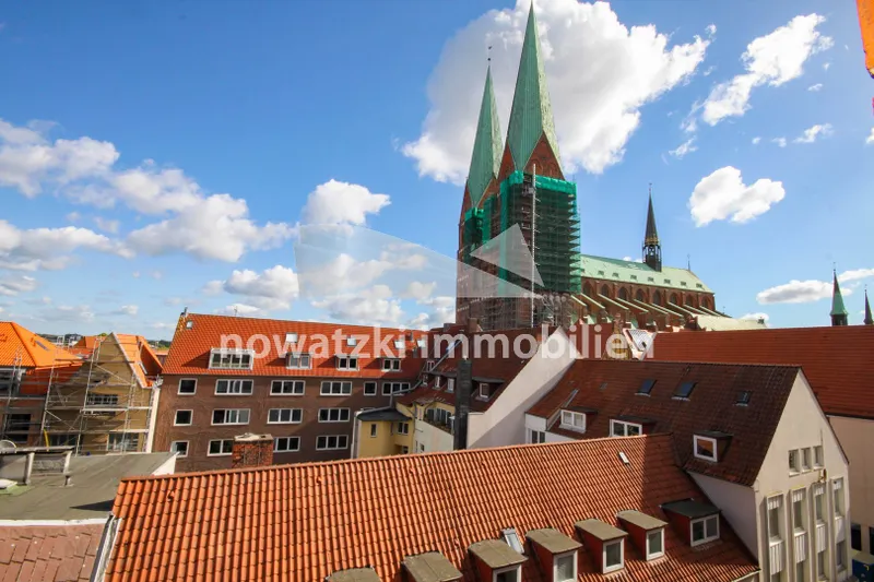 Mitten im Leben! – Modern und zentral arbeiten auf der beliebten Altstadtinsel