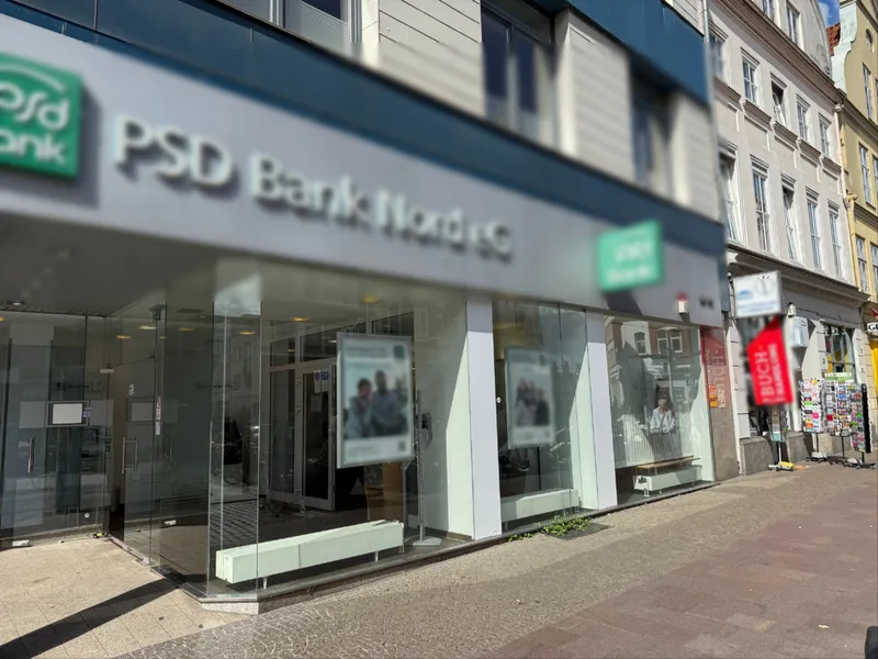 +++ Gro&szlig;z&uuml;gige Laden- oder B&uuml;rofl&auml;che in beliebter Innenstadtlage +++