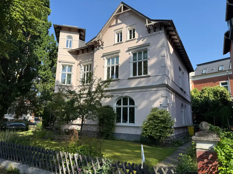 Historische Jugendstilvilla in Bestlage – St. Jürgen – sonnig und ruhig!