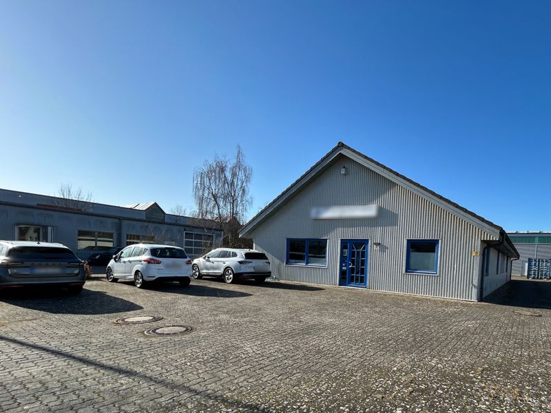 Autobahnkreuz BAB 20/1 – Moderne Gewerbegrundst&uuml;ck mit B&uuml;ro, Lager, Werkstatt