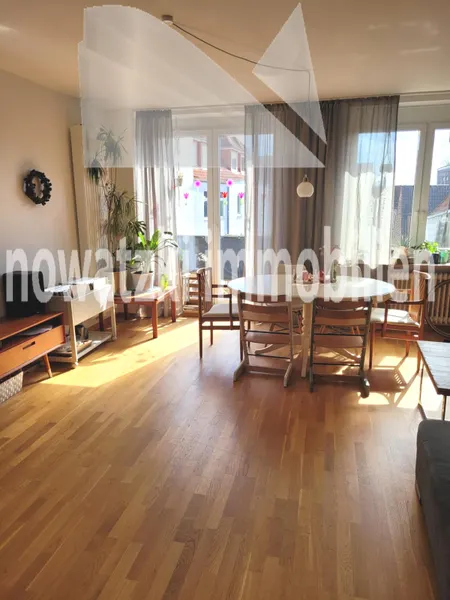 ++Gro&szlig;z&uuml;gig & Hell !! Balkon, Lift – Mitten im Zentrum++