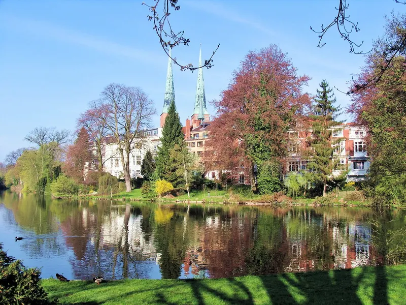 Arbeiten mit Stil: B&uuml;roetage in Toplage am M&uuml;hlenteich !!