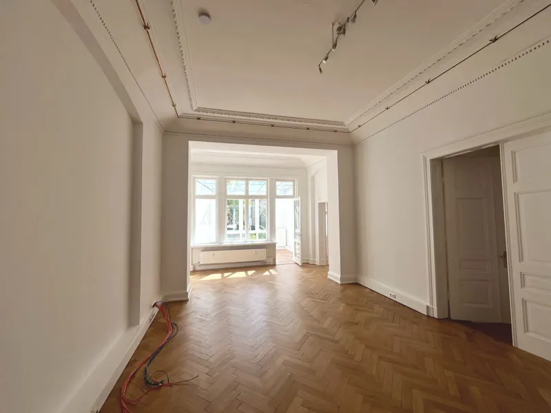 Arbeiten mit Stil: B&uuml;roetage in Toplage am M&uuml;hlenteich !!