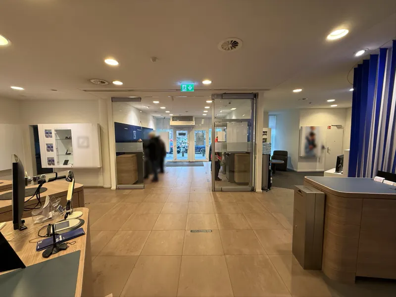 +++ Moderne B&uuml;rofl&auml;che mit viel Ausstattung in gut angebundener Lage +++