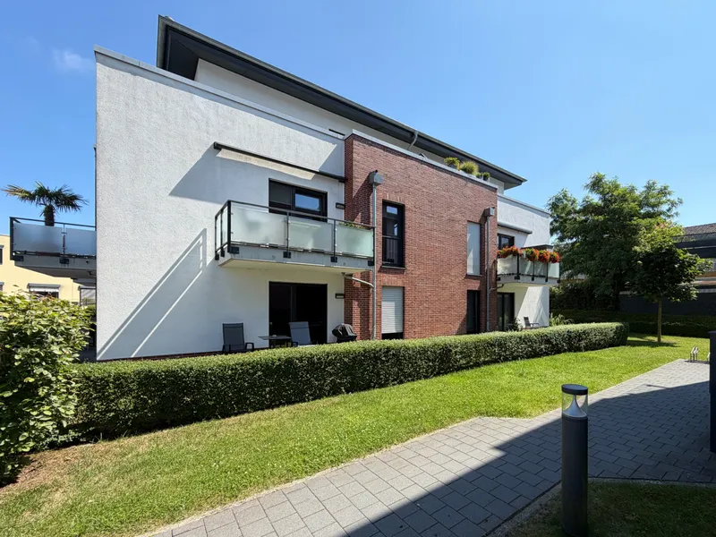 Sonnige 2-Zimmer-Eigentumswohnung mit Balkon, Tiefgaragenstellplatz & Aufzug
