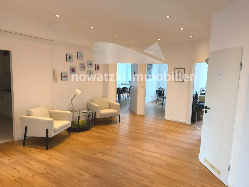 Bezugsfertig & bestens aufgestellt: Ihre neue B&uuml;rofl&auml;che in Stockelsdorf