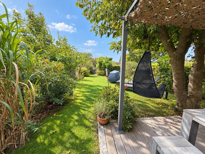 Viel Raum zum Leben &ndash; gepflegtes Zuhause mit Wintergarten und wundersch&ouml;nem Garten