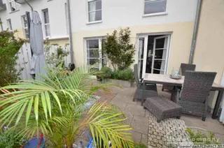 Garten mit Terrasse