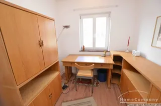Arbeitszimmer