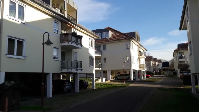 AUßENSTELLPLATZ LORTZINGSTRASSE MARKKLEEBERG…