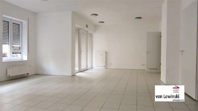IHR NEUER GEWERBERAUM IM GRAPHISCHEN VIERTEL…
