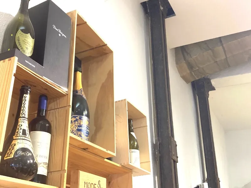 WEINHANDEL UND GASTRONOMIE – HISTORISCHER CHARME TRIFFT MODERNES GASTROKONZEPT…