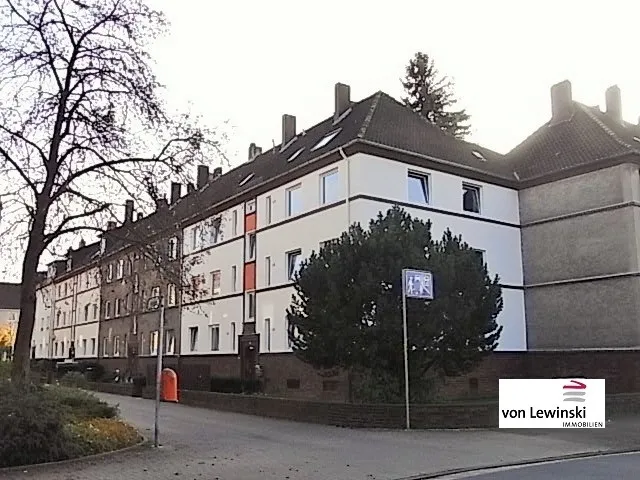 KLEINE GEMÜTLICHE 3-ZIMMER-WOHNUNG IN BADENSTEDT …