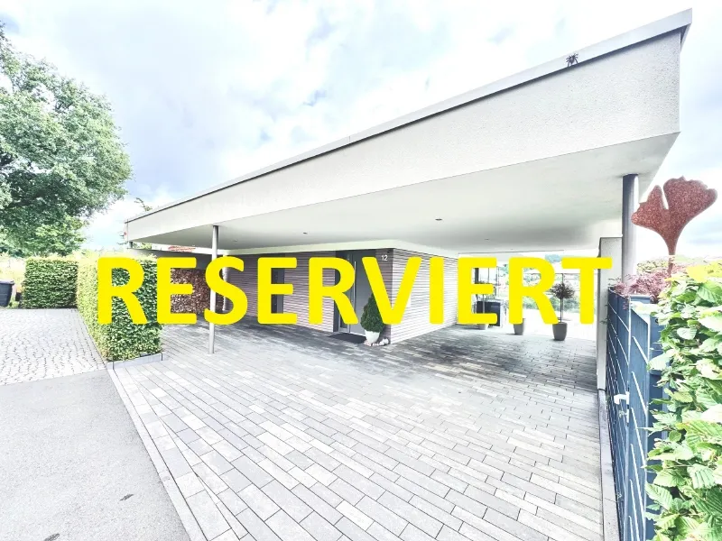 MODERNES TRAUMHAUS MIT EINMALIGEM PANORAMABLICK IN DIE RH&Ouml;N…