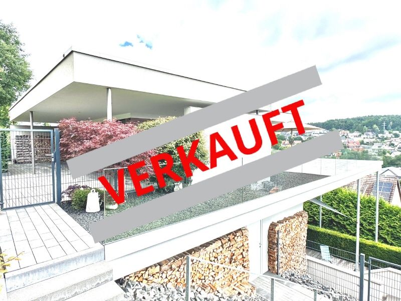 MODERNES TRAUMHAUS MIT EINMALIGEM PANORAMABLICK IN DIE RH&Ouml;N…