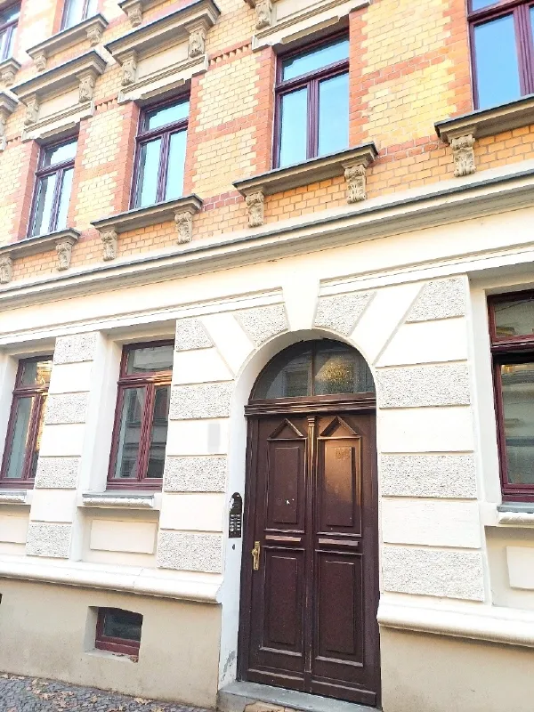 ZWEI ZIMMER-APPARTEMENT IN WAHREN…