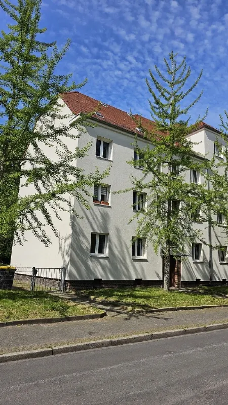 IM GR&Uuml;NEN IN ANGER CROTTENDORF…