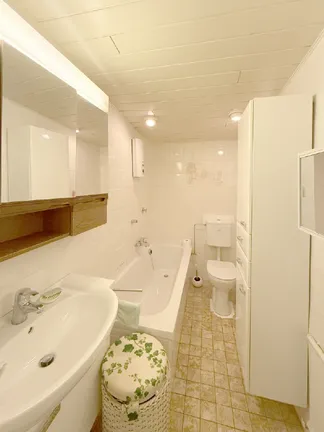 OG Badezimmer