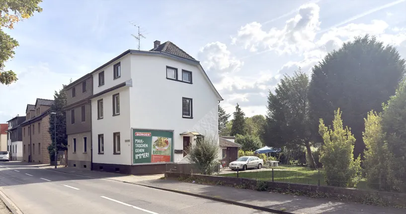 Straßenansicht
