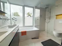 Elternbadezimmer