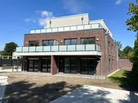 Hausansicht Garten