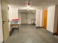 Keller