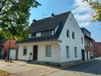Straßenansicht 2