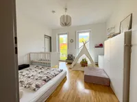 Schlafzimmer/ Büro 1.OG