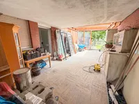 Überdachte Terrasse