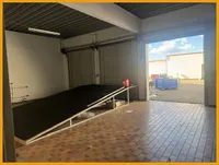 Garage mit Rampe