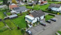 Blick über das Grundstück