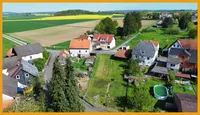 Blick über das Grundstück