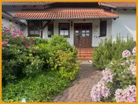 Weg zum Eingang