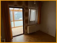 Zimmer OG mit Wintergarten-Zugang