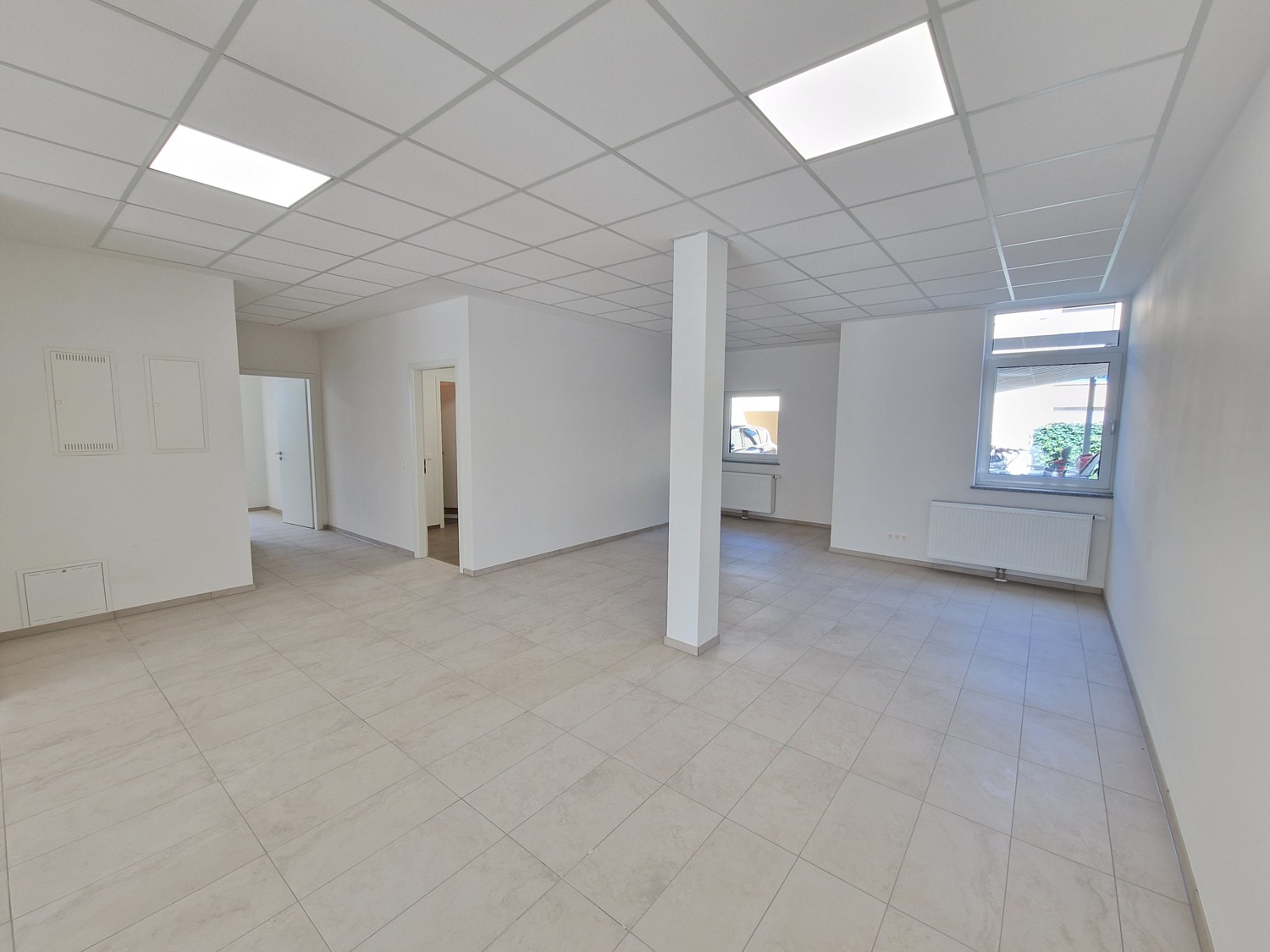 Büro 1