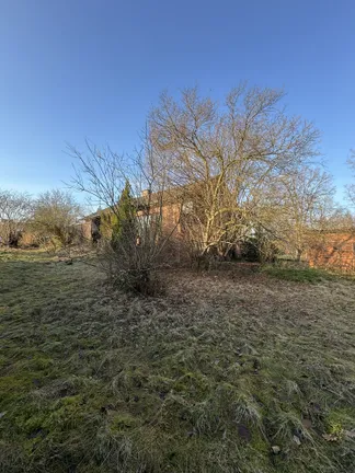 Das Haus vom Garten aus