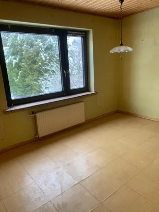 Zimmer 1 zur Strasse