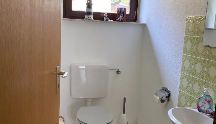 Gäste-WC im Erdgeschoss