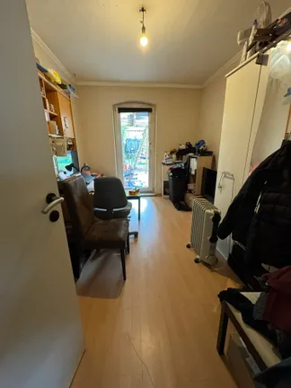 kleines Zimmer zum Garten