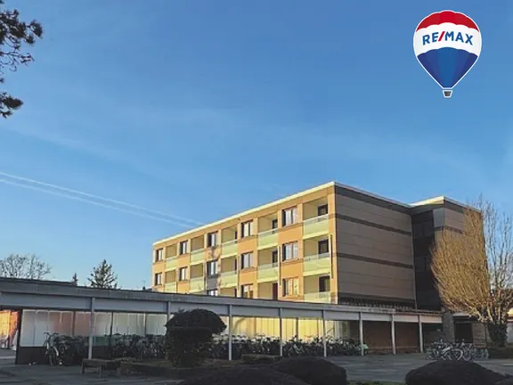 Haus 4, 3. Etage ganz links