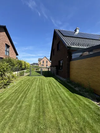Tor an der Seite