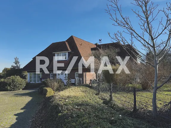 Real Estate Title Image Background