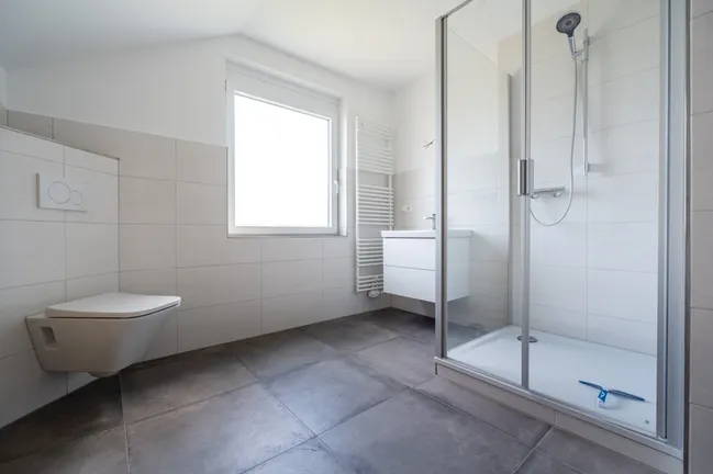 Bad mit Dusche