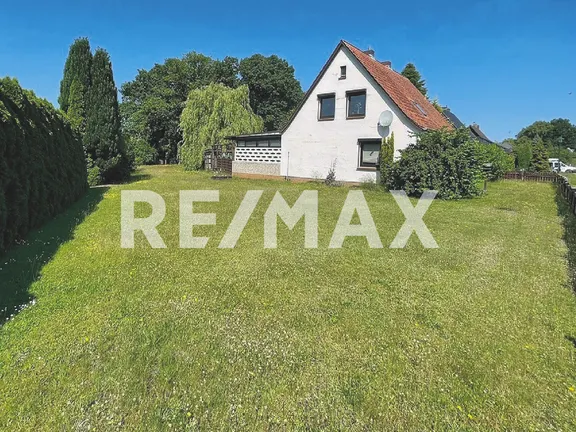 Real Estate Title Image Background
