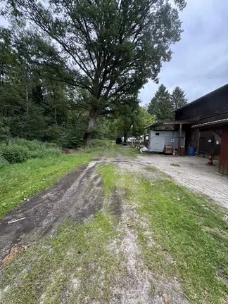 eigener Spazierweg