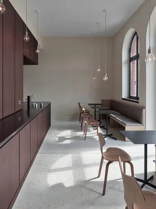 Cafeteria III EG