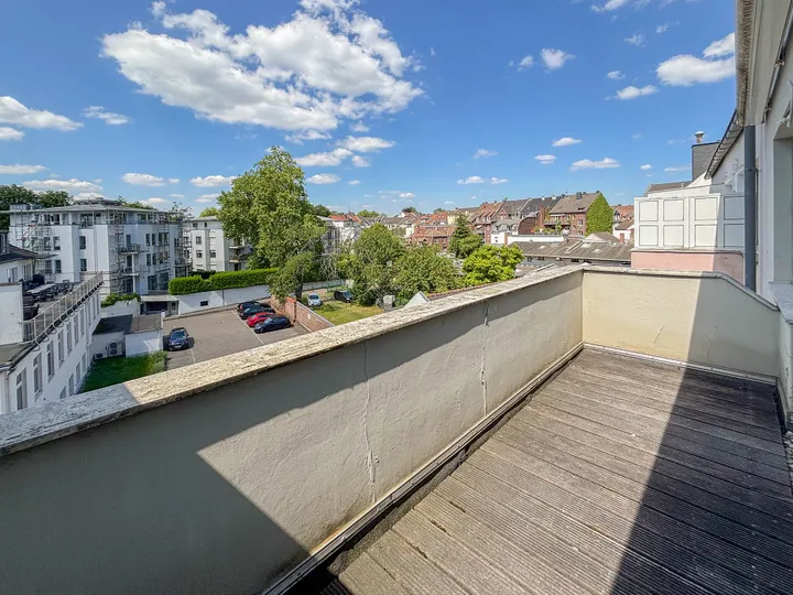Sonniger Balkon 
